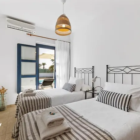 Lanzarote Irina Marina Rubicon فيلة