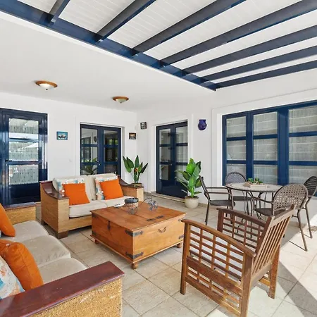 Lanzarote Irina Marina Rubicon * Коста Бланка