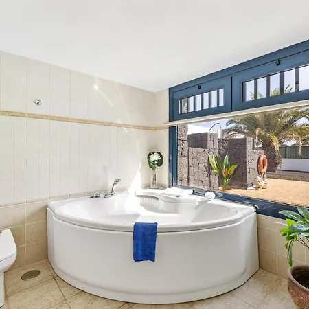 Lanzarote Irina Marina Rubicón