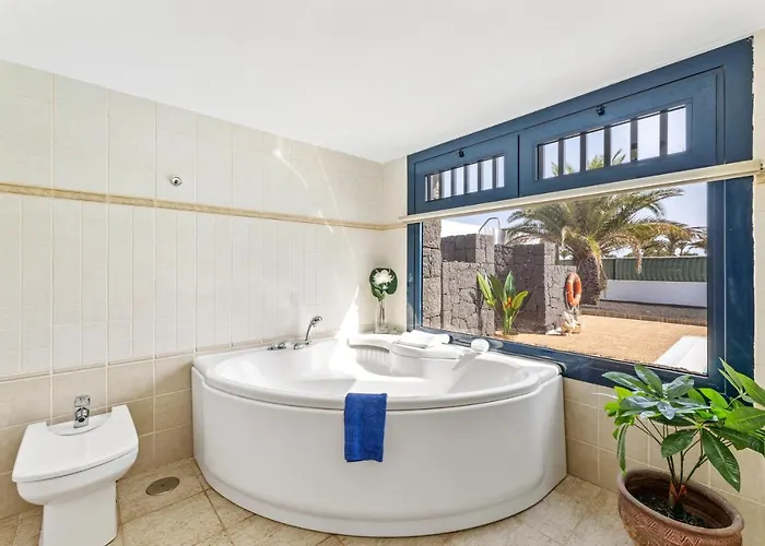 Lanzarote Irina Marina Rubicon